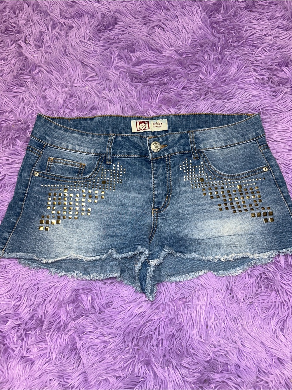 lei Women’s Blue Denim Studded Frayed Cutoff Shorts